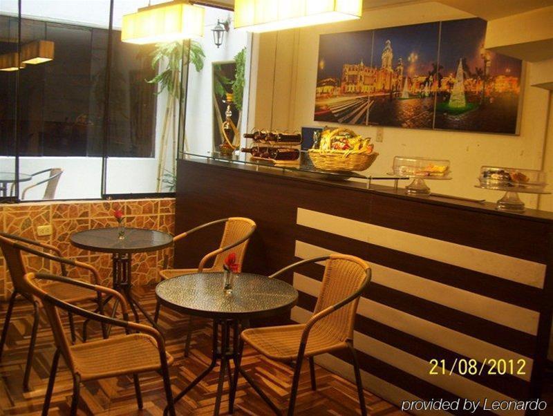CasaHotel Jockey Plaza Mall Lima Restaurante foto